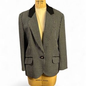 Louis Feraud  Houndstooth Blazer